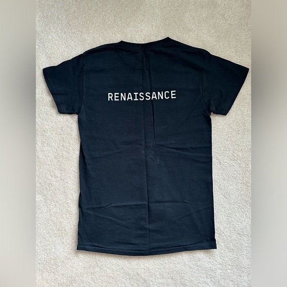 Beyoncé’s act i Renaissance Official Album Merch | Box Set - Pose 4 Shirt - Picture 3 of 4